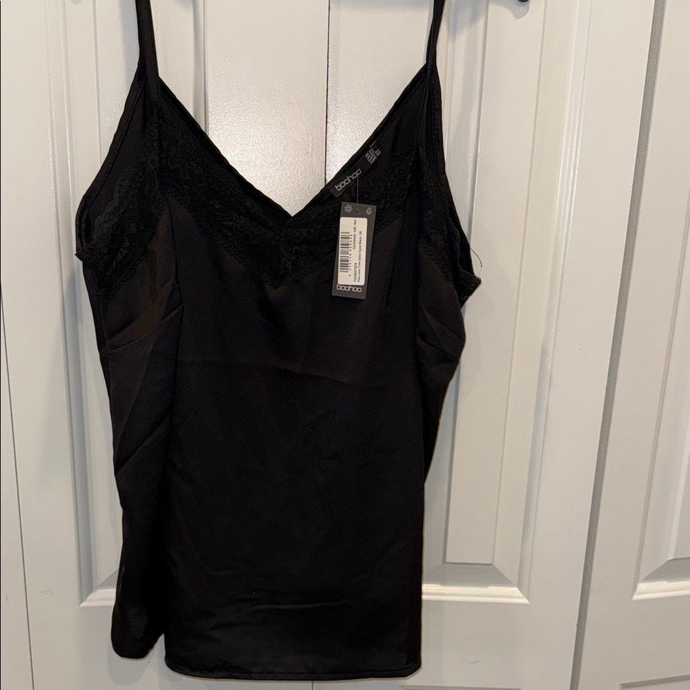 Boohoo Black Lace Trim Satin Camisole‎